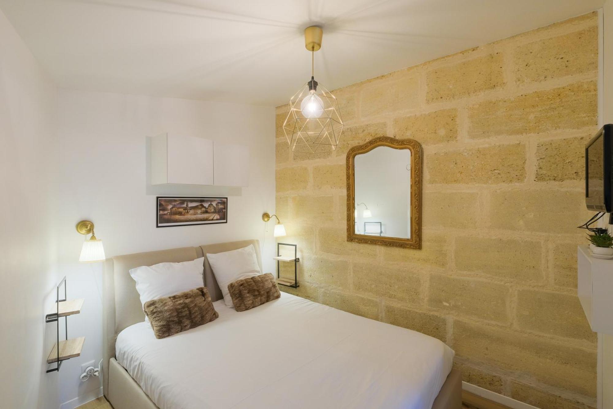 Les Suites D'Alienor, Suite Cosy 佩萨克 外观 照片